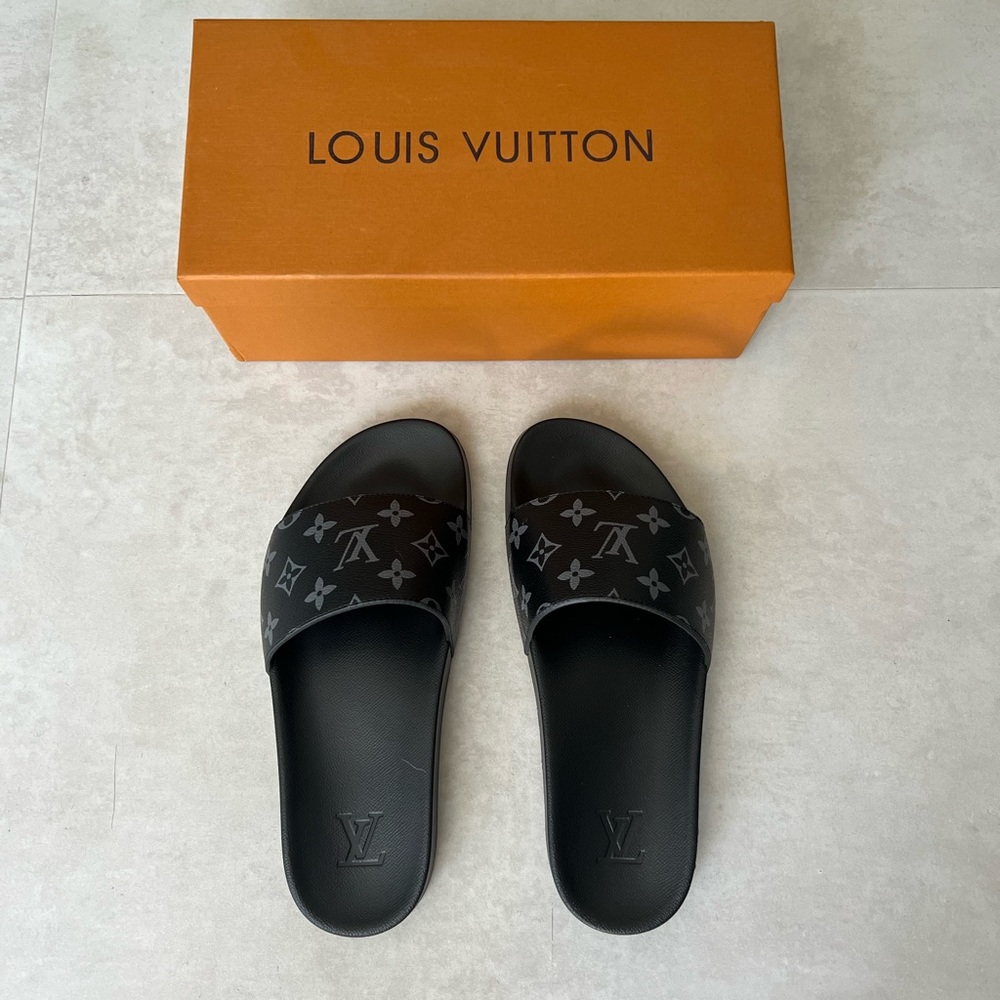 LV Eclipse slides Size 8